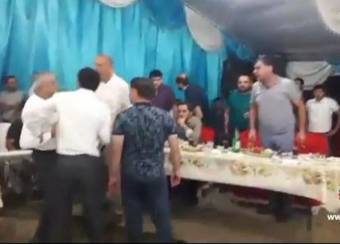 Masallıda toyda Rəşad Dağlı ilə Nicat arasında olan davanın görüntüləri - Video