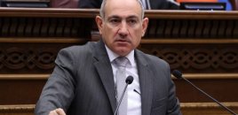 Ermənistanda hakim partiya Nor-Nork rayonunun başçısının istefasını istəyir
