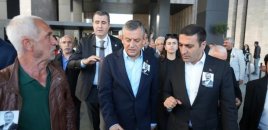 Türkiyədə CHP sədri hücuma məruz qalıb - VİDEO