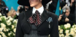 Rihanna növbəti dəfə ana olacaq