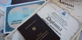 Kağız parçasından fərqlənməyən diplomlar - Bu universitetləri seçməyin! - SİYAHI