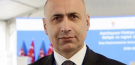 “Məni 4 saatdan çox gözlətdilər” - Rusiyadan deportasiya edilən deputat danışdı