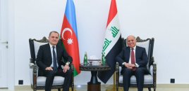 Ceyhun Bayramov və İraq XİN rəhbəri arasında təkbətək görüş başlayıb