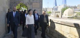 Vyetnamın birinci xanımı İçərişəhərdə - Fotolar