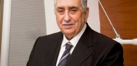 Arif Babayevə Heydər Əliyev Mükafatı verildi