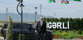Prezident Ağdamın Kəngərli kəndinin birinci mərhələsinin açılışında - FOTOLAR