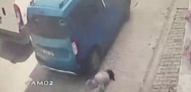 4 yaşlı uşaq oyun oynayarkən maşının altında qaldı