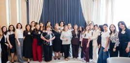 “Müəllimdən Müəllimə” təlimləri uğurla həyata keçirilir - FOTOLAR