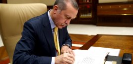 Ərdoğan Azərbaycanla əməkdaşlığa dair üç saziş təsdiqləyib