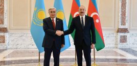 İlham Əliyev qazaxıstanlı həmkarını ad günü münasibəti təbrik etdi