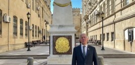 Britaniya səfiri Azərbaycan xalqını təbrik etdi