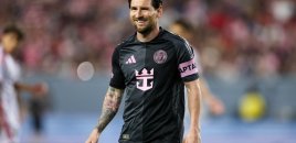 Lionel Messi minifutbol üzrə Azərbaycan millisini təbrik etdi - VİDEO