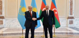 Prezident Tokayevi təbrik etdi