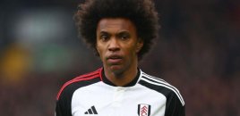 Braziliya millisinin sabiq futbolçusu London klubundan ayrılıb