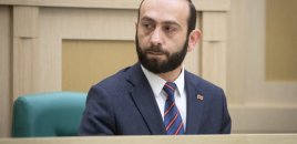 Mirzoyan Azərbaycanla sülh sazişinin imzalanmasına qarşı çıxanları sərt tənqid edib