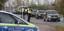 KİV: Bavariyada maşın izdihamın üzərinə sürülüb