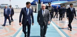 Əli Əsədov Özbəkistanda rəsmi səfərdədir