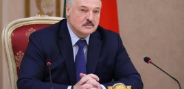 Lukaşenko: Belarus ətrafında gərgin vəziyyət hökm sürür