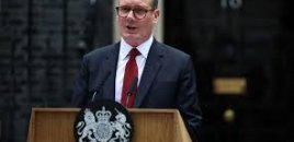 Böyük Britaniya İsrail və İranı təcili olaraq gərginliyi azaltmağa çağırıb