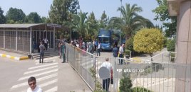 İrandan təxliyə olunan rusiyalı incəsənət xadimləri Astara sərhədindən keçib - FOTO