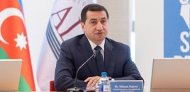 Hikmət Hacıyev: Xəzər dənizi ayırıcı deyil, birləşdirici faktordur