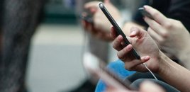 İtaliyada məktəblərdə telefon QADAĞASI
