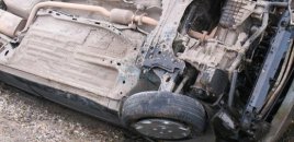 4 qadının olduğu "Prius” dərəyə aşdı - Hamısı sərxoş imiş