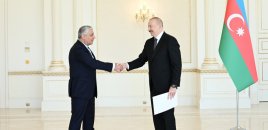 Prezident İranın Azərbaycanda yeni təyin olunmuş səfirinin etimadnaməsini qəbul edib