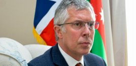 Britaniya səfiri Rusiyada azərbaycanlılara qarşı baş verənlərə görə başsağlığı verib