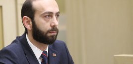 Ararat Mirzoyan gəlirlərini açıqlayıb