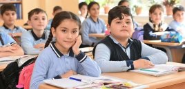 Azərbaycanda bu şagirdlər pulsuz məktəbli formaları alacaq
