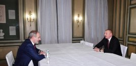 İlham Əliyevin Paşinyanla görüşü başladı