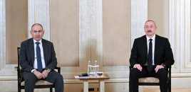 İlham Əliyevin Nikol Paşinyanla görüşü çox konstruktiv mühitdə keçib - İLKİN NƏTİCƏLƏR