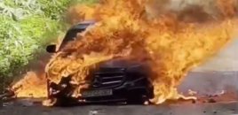 Tovuzda “Mercedes” yanıb