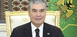 Qurbanqulu Berdiməhəmmədov Azərbaycana səfərə gəlib