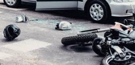 Bakıda moped avtomobillə toqquşub, ölən var