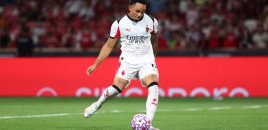 "Milan" yoldaşlıq görüşündə "Liverpul"u üstələdi