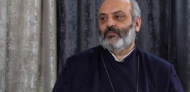 Ermənistanda keşiş Baqrat Qalstanyanın daha üç tərəfdarı saxlanıldı