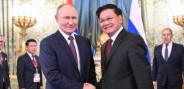 Putinə fil hədiyyə olundu
