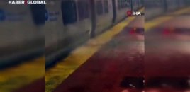 Nyu Yorkda metro stansiyaları su altında qaldı - VİDEO
