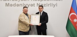 Ayaz Salayev Fəxri diploma layiq görüldü