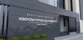 Onlayn mərc və qumar oyunları təşkil edən mütəşəkkil dəstələr ifşa edildi - Əməliyyat görüntüləri
