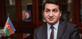 Hikmət Hacıyev: Prezident İlham Əliyev müharibədə qalib gəldi – indi o sülhü qazandı