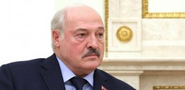 Lukaşenko Trampı Cənubi Qafqazda sülhün əldə olunmasındakı işinə görə təbrik edib