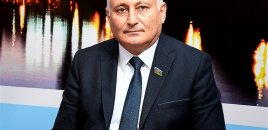 Deputat: "Rusiya-Ukrayna savaşı Zelenskinin siyasi səhnədən çəkilməsi zamanı bitəcək"