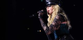 Madonna 67-ci ad günü tortunu nümayiş etdirdi - Pərəstişkarları dəhşətə gəldi