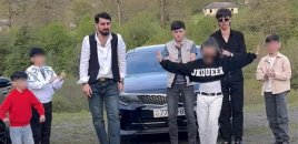 “Azyaşlı qızların belə davranışı qəbuledilməzdir” - Dövlət Komitəsi