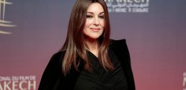 60 yaşlı Belluççidən çimərlik geyimində - FOTO