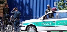 İranda naməlum şəxslər patrul maşınlarına atəş açıblar, 5 polis həlak olub