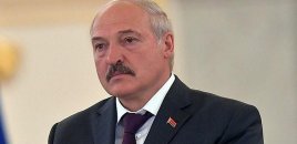 Lukaşenko Trampı Bakı ilə İrəvan arasında imzalanan sülh sazişinə görə təbrik edib